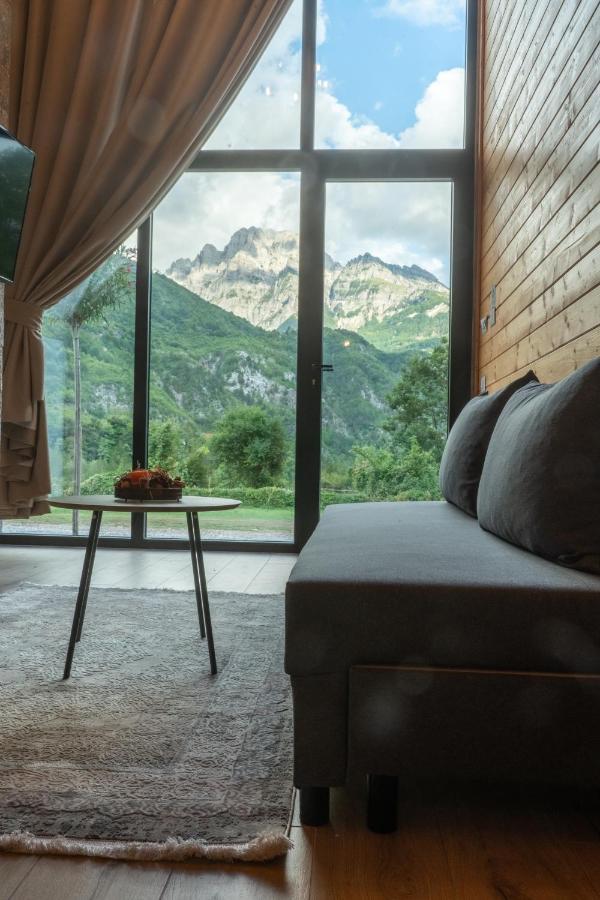 Villa Ujevara E Vogel Theth Kültér fotó